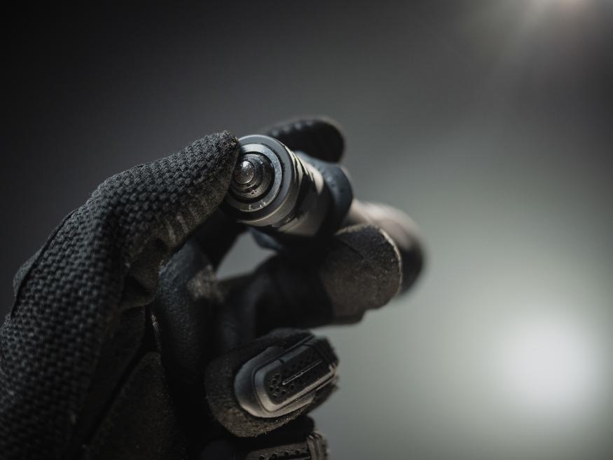 Armytek Predator Pro Magnet USB (теплый свет)